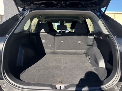 Used 2025 Toyota RAV4 LE image 31