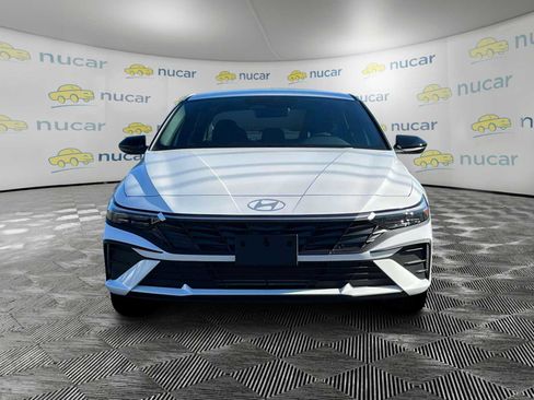 Certified 2025 Hyundai Elantra Sport image 23