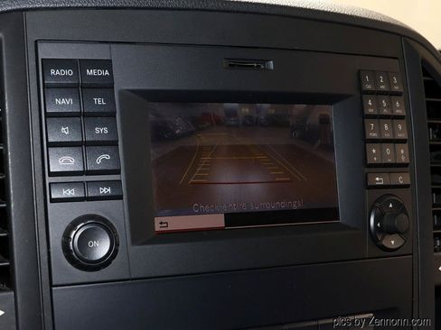 Used 2016 Mercedes-Benz Metris image 21