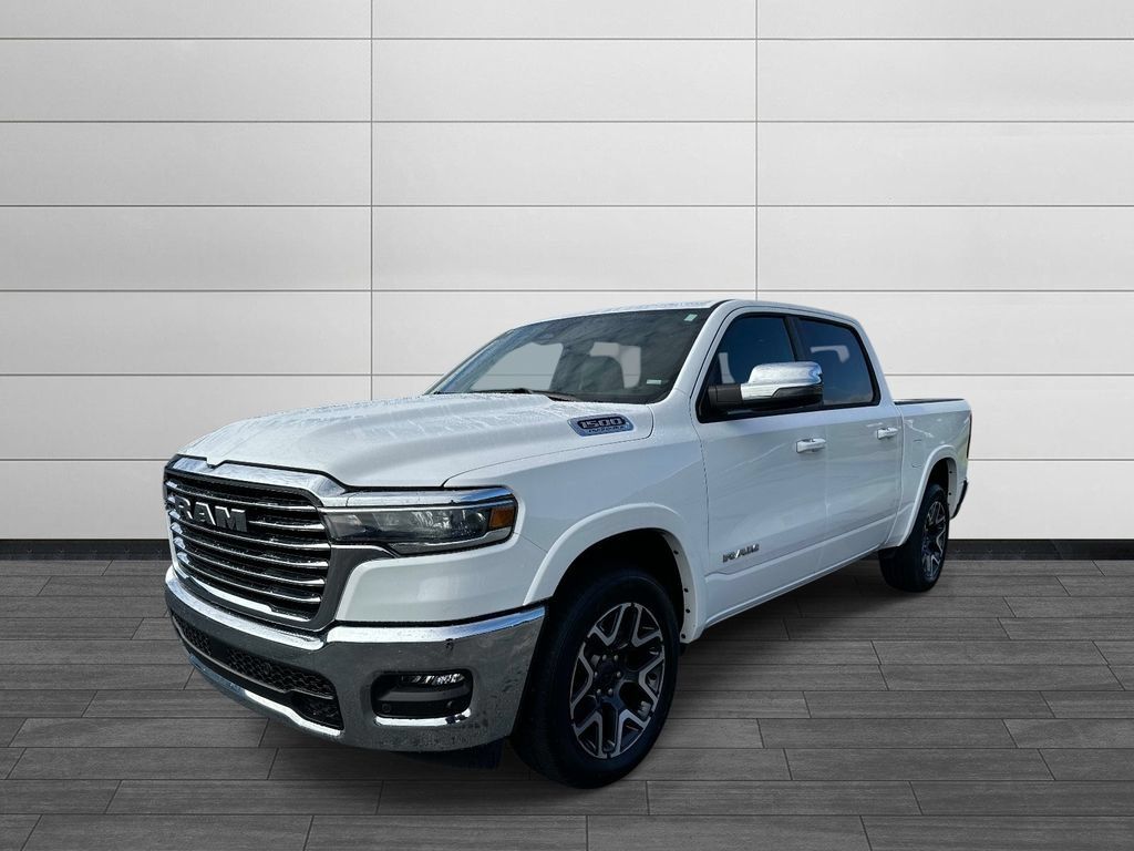 Used 2026 RAM 1500 Laramie AWD/4WD image 7