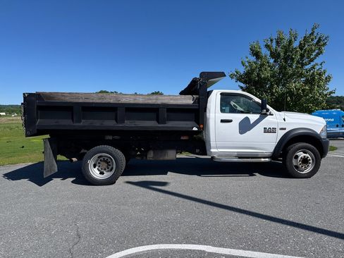 Used 2016 RAM 5500 Tradesman w/ Power & Remote Entry Group AWD/4WD image 3