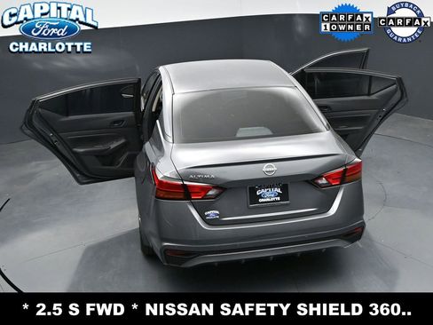 Used 2024 Nissan Altima 2.5 S FWD image 33