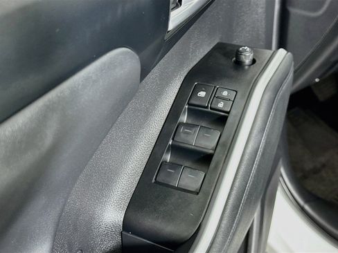 Certified 2026 Toyota Highlander XLE AWD/4WD image 20