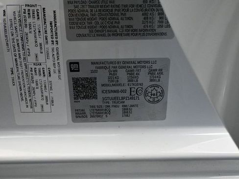 Used 2023 GMC Sierra 1500 AT4 w/ AT4 Preferred Package image 59