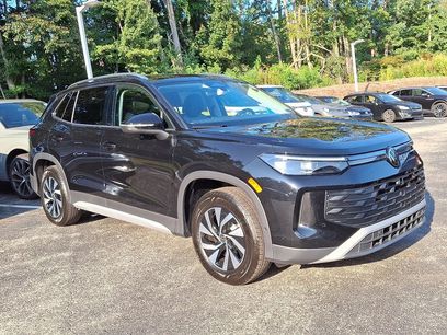 New 2025 Volkswagen Tiguan S