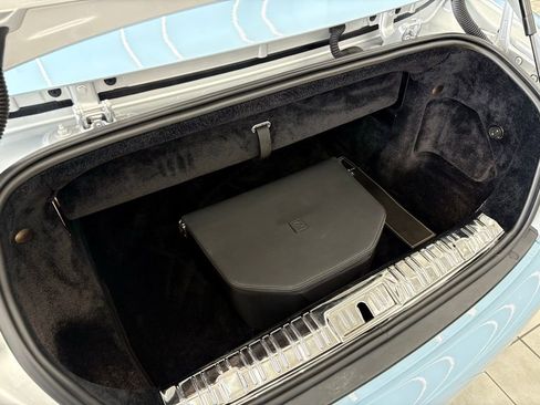 Used 2016 Rolls-Royce Dawn image 30