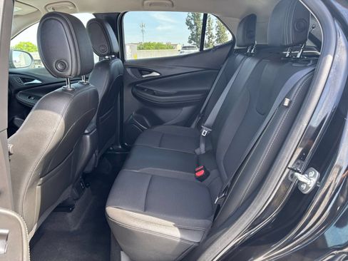 Used 2025 Buick Encore GX Preferred FWD image 24