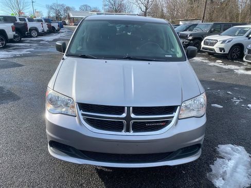 Used 2017 Dodge Grand Caravan SE w/ Power Window Group image 3