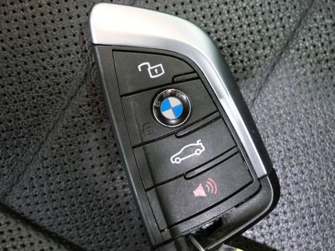 Used 2022 BMW X3 xDrive30i w/ M Sport Package image 30