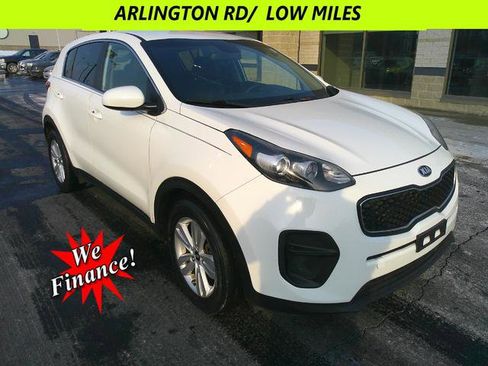 Used 2019 Kia Sportage LX image 1