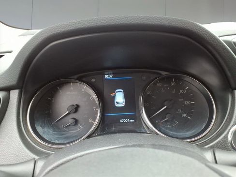 Used 2022 Nissan Rogue Sport SL w/ Premium Package image 13