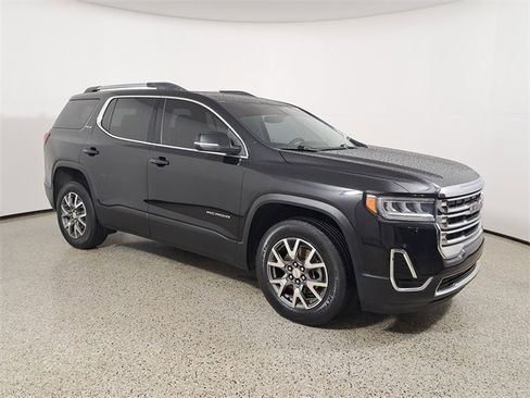 Used 2020 GMC Acadia SLE w/ Driver Convenience Package image 4