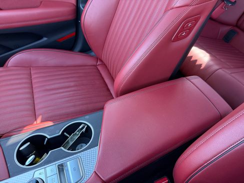 Used 2023 Genesis G70 2.0T w/ Sport Prestige Package image 14