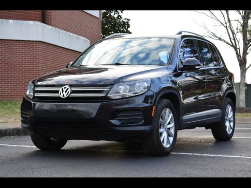 Used 2017 Volkswagen Tiguan Wolfsburg Edition image 1