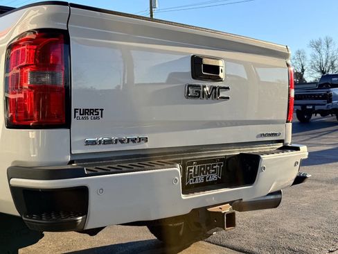 Used 2015 GMC Sierra 2500 Denali w/ Duramax Plus Package image 8