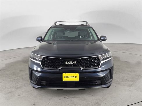 Used 2022 Kia Sorento EX w/ Panoramic Sunroof Package image 8