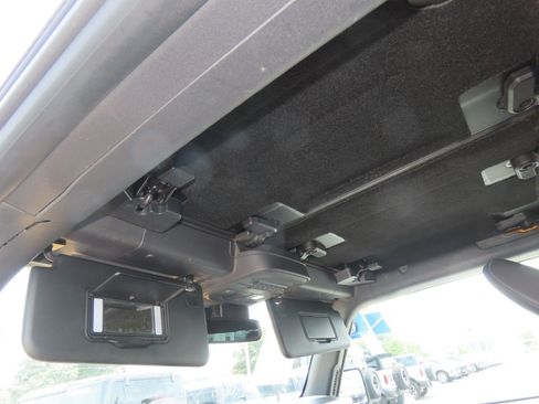 Used 2021 Ford Bronco First Edition AWD/4WD image 23