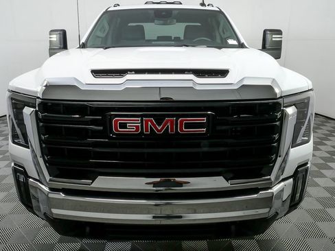 New 2026 GMC Sierra 2500 Pro image 32