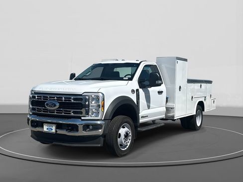 New 2025 Ford F550 2WD Regular Cab Super Duty image 1