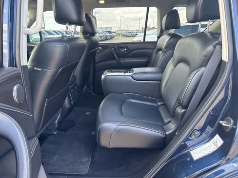 Used 2024 INFINITI QX80 Luxe RWD image 12