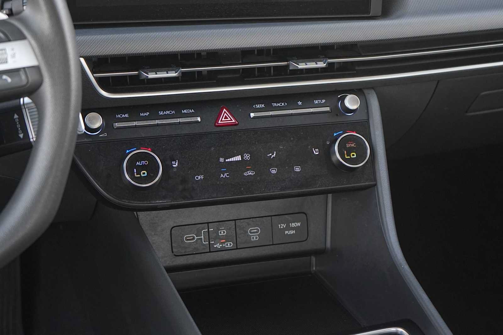Used 2025 Hyundai Sonata SEL FWD image 21