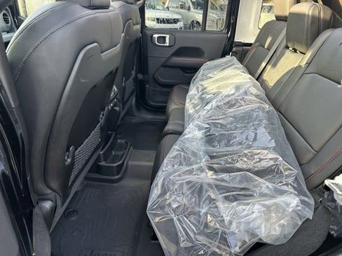 New 2026 Jeep Wrangler Unlimited Rubicon image 19