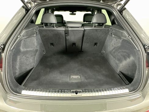 Used 2025 Audi Q3 2.0T Premium AWD/4WD image 29