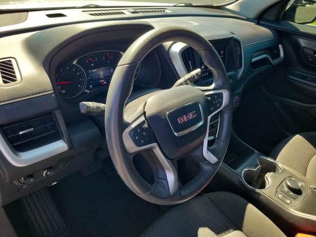 Used 2024 GMC Terrain SLE w/ Driver Convenience Package FWD image 18