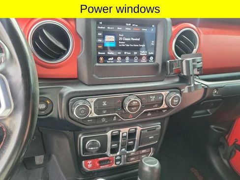 Used 2020 Jeep Gladiator Rubicon w/ LED Lighting Group AWD/4WD image 14