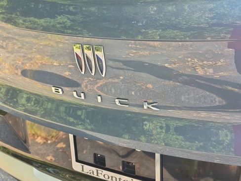 Certified 2024 Buick Envista Sport Touring w/ Convenience I Package FWD image 10