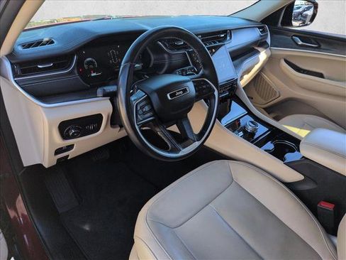 Used 2021 Jeep Grand Cherokee L Limited image 13