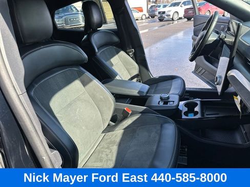 Used 2024 Ford Mustang Mach-E GT image 32
