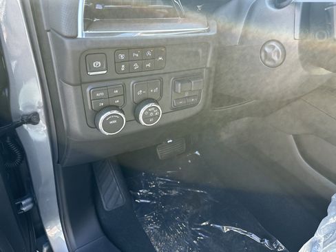 New 2026 Chevrolet Tahoe High Country w/ Sun And Tow Package image 8