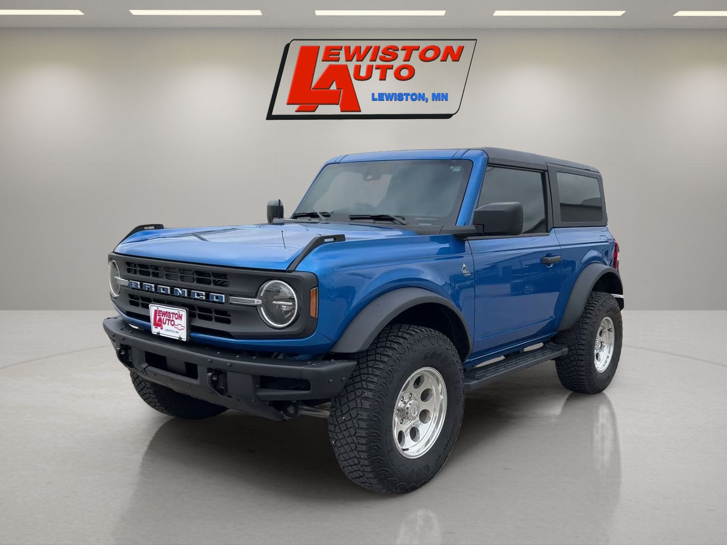 Used 2022 Ford Bronco Black Diamond w/ Sasquatch Package AWD/4WD image 1