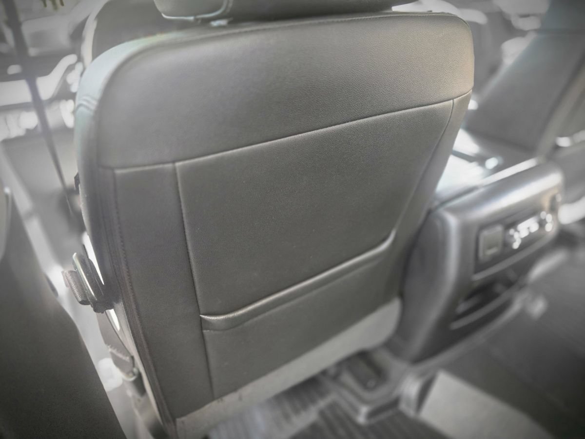 Used 2018 GMC Yukon XL SLT RWD image 39