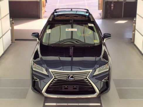 Used 2019 Lexus RX 450h AWD w/ Navigation Package image 3