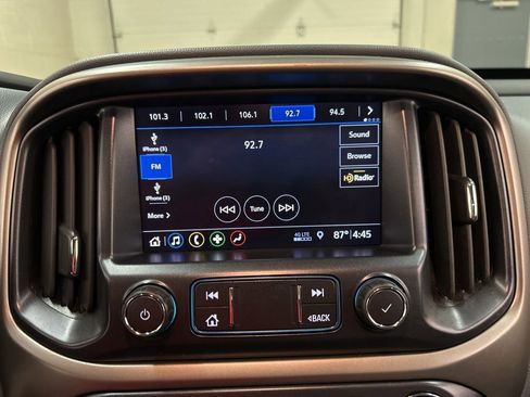 Used 2021 Chevrolet Colorado Z71 w/ Z71 Midnight Edition AWD/4WD image 25