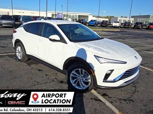 New 2026 Buick Envista Preferred image 2