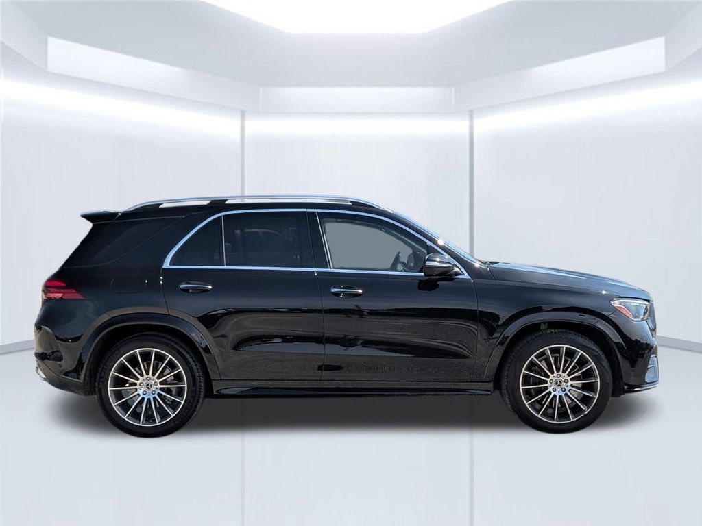 Used 2024 Mercedes-Benz GLE 350 4MATIC image 8