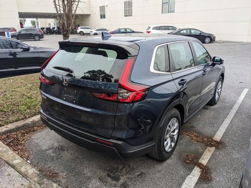 Used 2024 Honda CR-V LX image 8