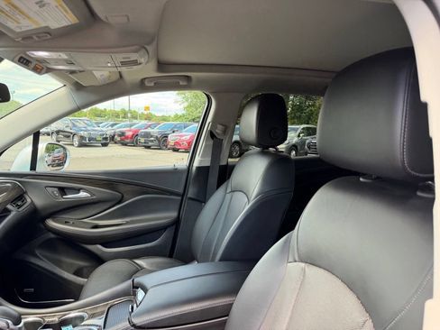 Certified 2019 Buick Envision Premium AWD/4WD image 16