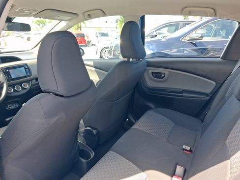 Used 2017 Toyota Yaris L FWD image 19
