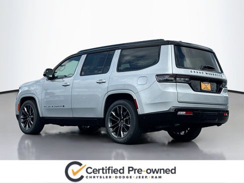 Used 2024 Jeep Grand Wagoneer Series II Obsidian w/ Quick Order Packagew 28T AWD/4WD image 15
