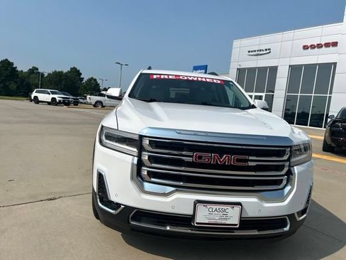 Used 2022 GMC Acadia SLT w/ Trailering Package FWD image 2