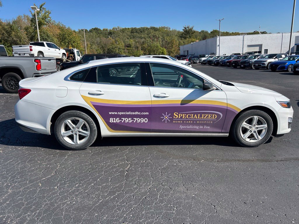 Used 2023 Chevrolet Malibu LS FWD image 4