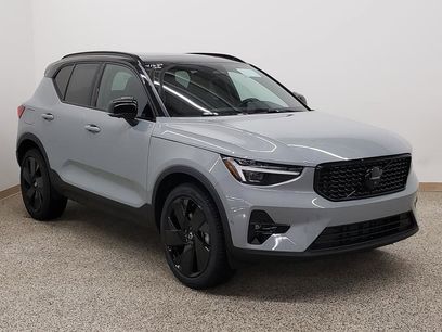 New 2026 Volvo XC40 B5 Ultra w/ Protection Package Premier