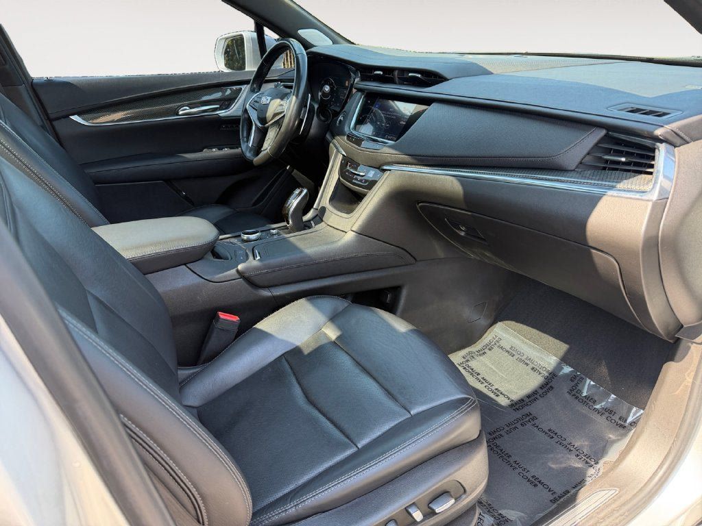 Used 2020 Cadillac XT5 Sportv AWD/4WD image 27