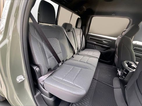 New 2026 RAM 1500 4x4 Crew Cab image 21