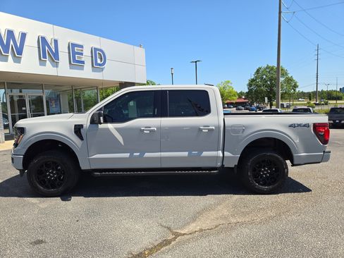 Certified 2024 Ford F150 XLT w/ Equipment Group 302A MID AWD/4WD image 11