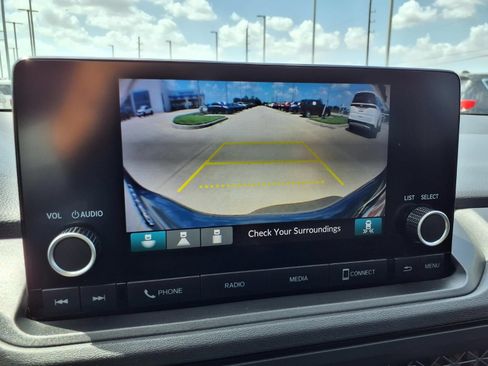 Used 2025 Honda Accord SE image 10